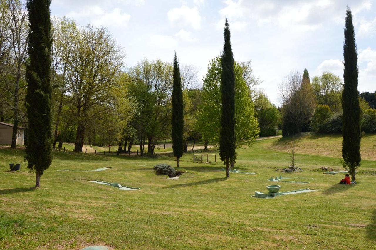 La Foret Enchantee Cornille  Kültér fotó
